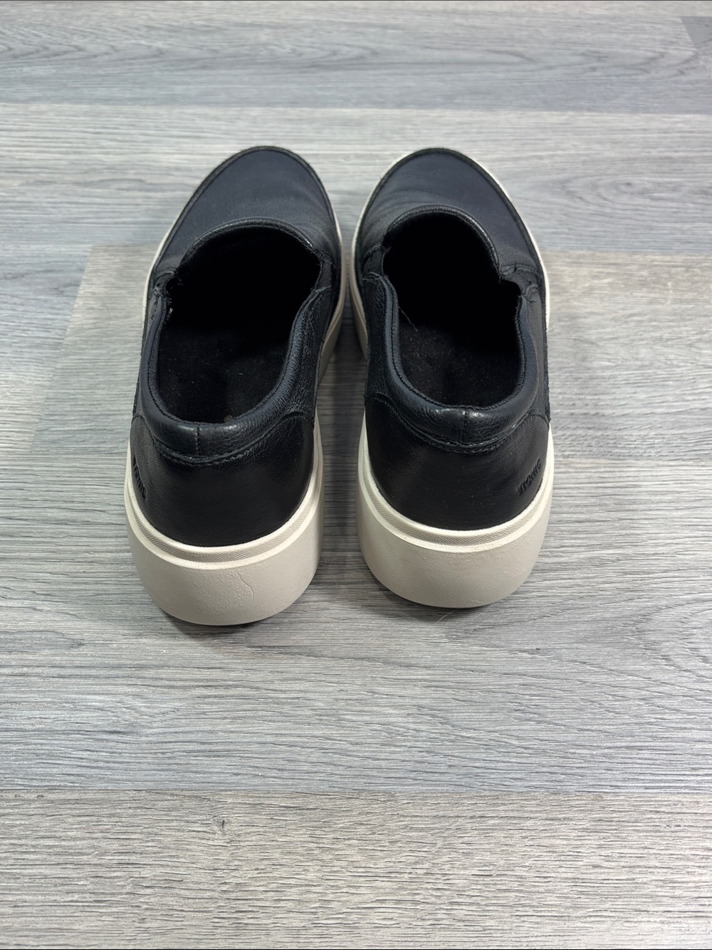 Vionic Kearny Black Slip On Platform Loafers Sneakers - size 7.5 - Picture 4 of 9